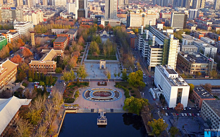 天津大學
