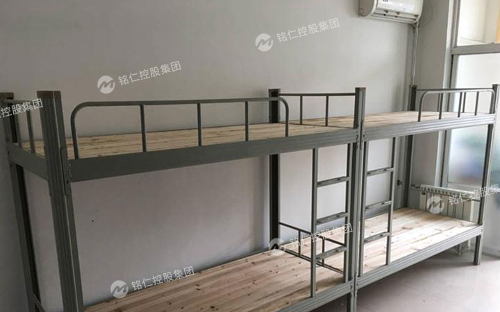 山東匯豐石化集團認可的員工宿舍床您心動了嗎？